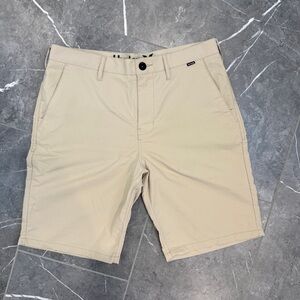 Hurley Light Tan Khaki Chino Shorts with Nike DriFit Mens 32 Waist